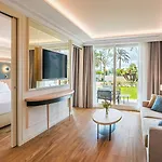 Barcelo Palms